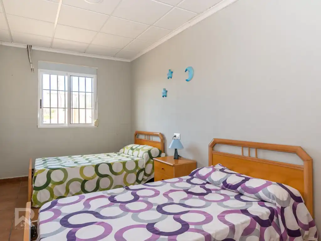 Habitación de Casa o chalet en venta en Llutxent