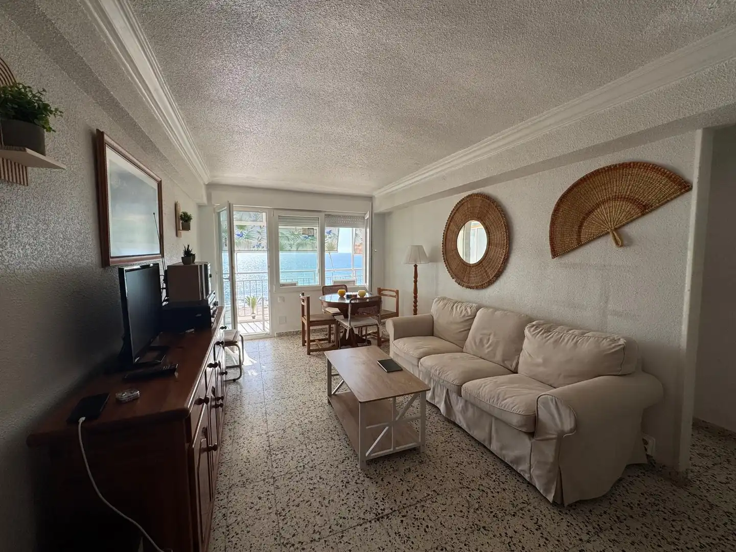 Living room of Apartments for rent in El Campello  with Terrace, Furnished and Oven