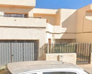 Exterior view of Single-family semi-detached for sale in El Ejido