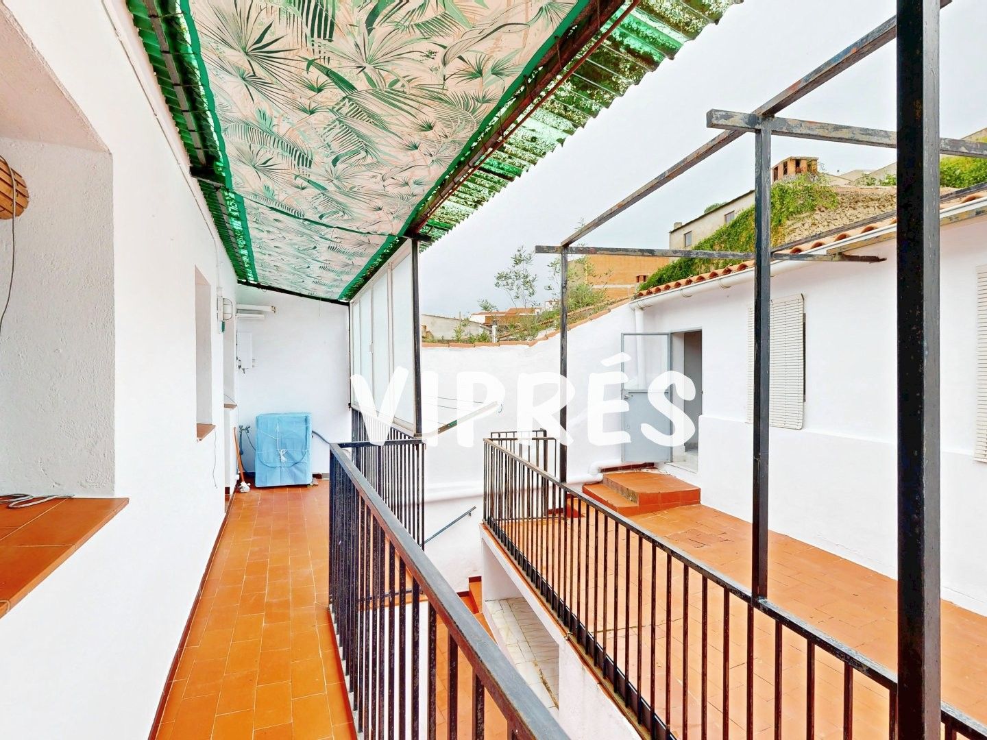 Vista exterior de Casa o xalet en venda en Alange amb Aire condicionat, Calefacció i Terrassa