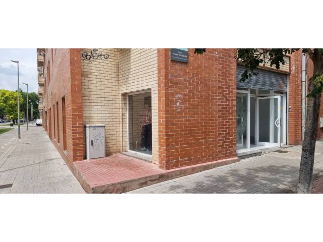 Local comercial en Alquiler en Calle EMILI BOTEY I ALSINA, 15 en Tres Torres