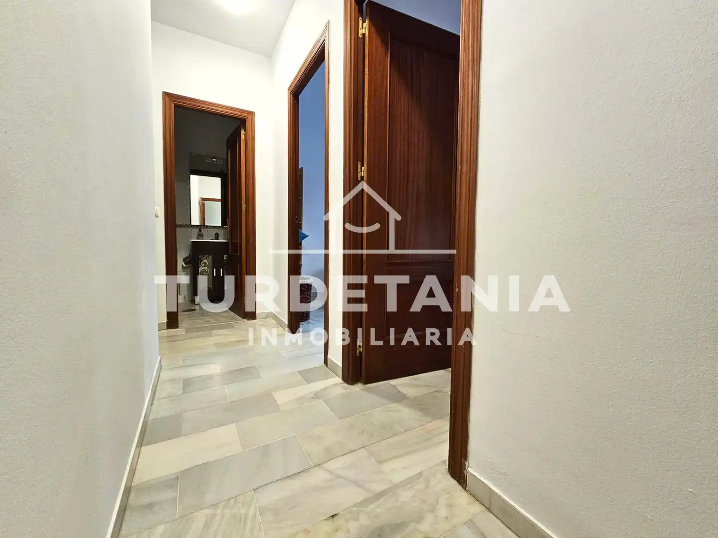 Ground floor for sale in V Centenario - Piletas - Capuchinos