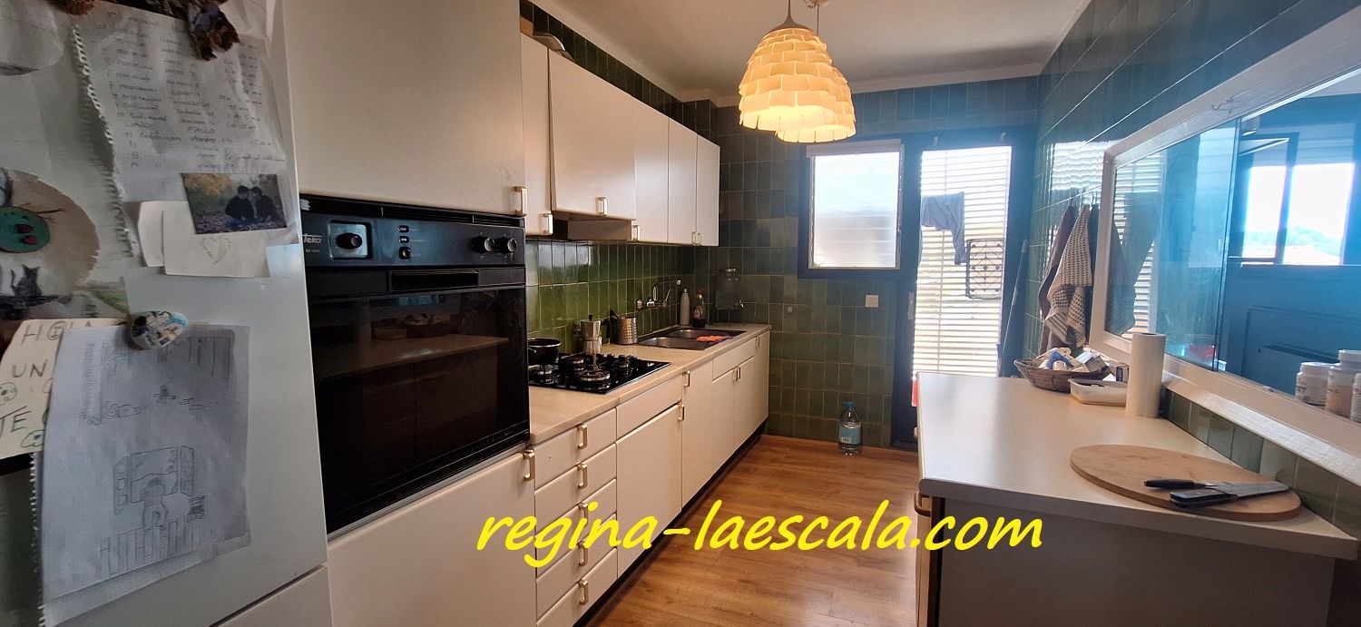 Kitchen of Flat for sale in L'Escala  with Heating, Terrace and Furnished