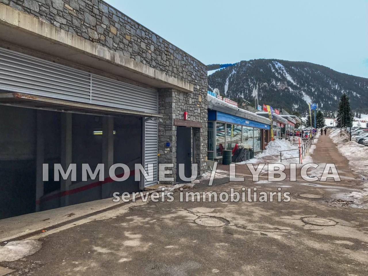 Garage for sale in Callejon de la Estacion, 1, La Molina