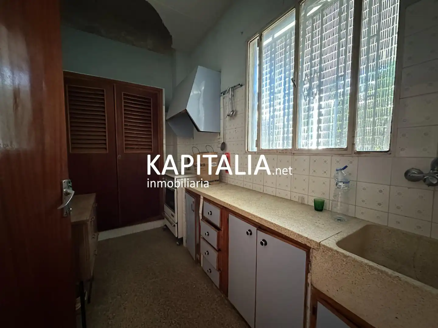 Kitchen of Houses for sale in Canals, Valencia
