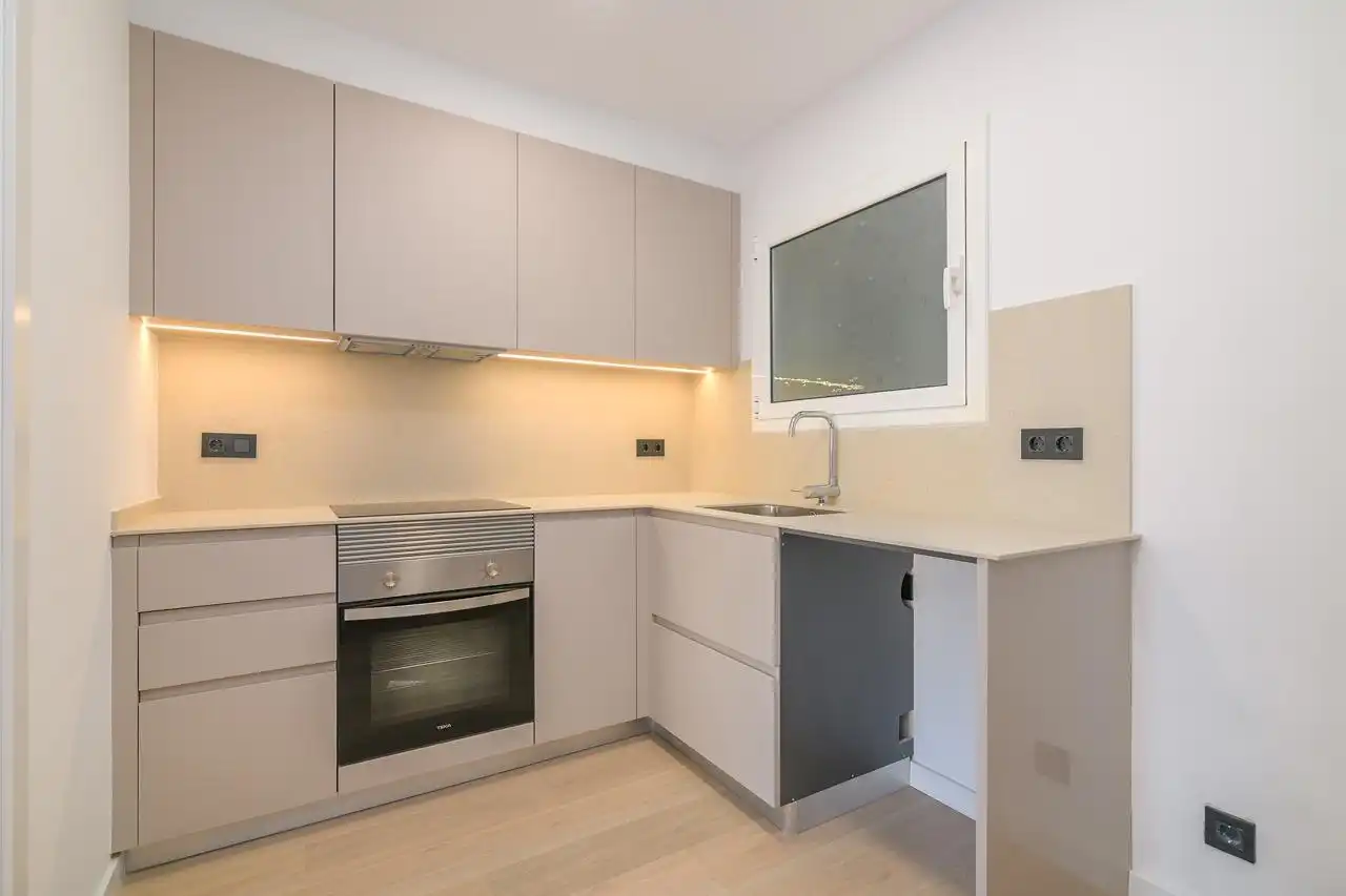 Kitchen of Flat for sale in Manresa  with Heating and Parquet flooring