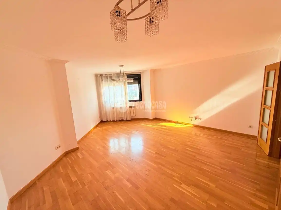 Sala de estar de Piso en venta en Valdemoro con Calefacción y Trastero