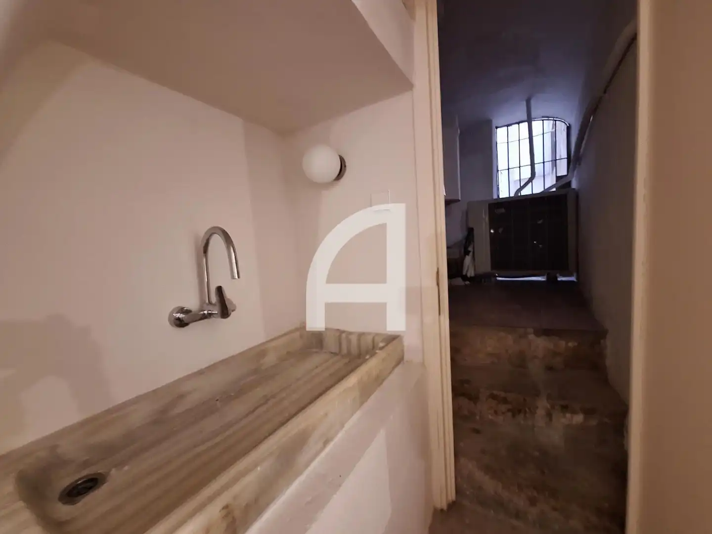 Baño de Oficina en venta en Barcelona con Aire acondicionado y Calefacción