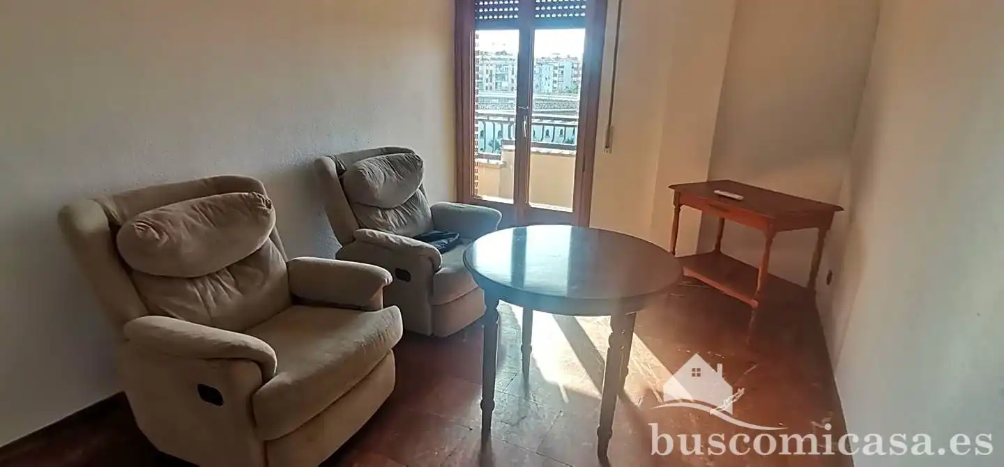 Piso de alquiler en Constitución, Linarejos