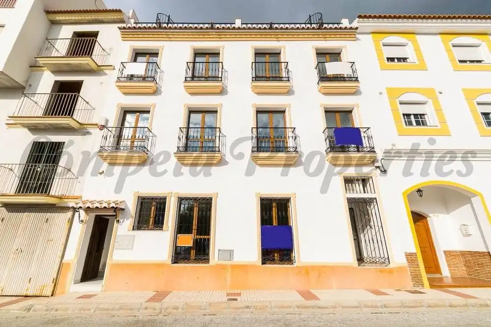 Apartamento con terraza en venta en Algarrobo pueblo