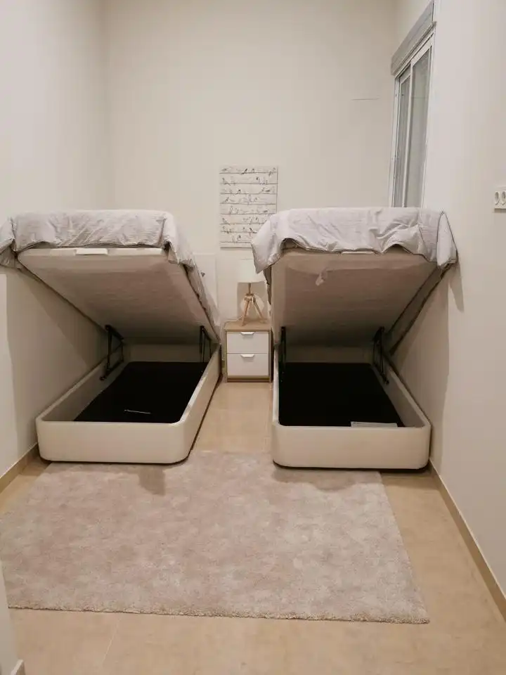 Bedroom of Flat for rent in Melilla