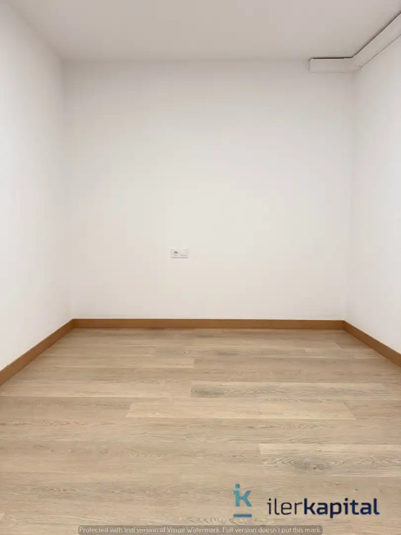 Wohnung zum Verkauf in Lleida mit Klimaanlage, Heizung und Abstellraum