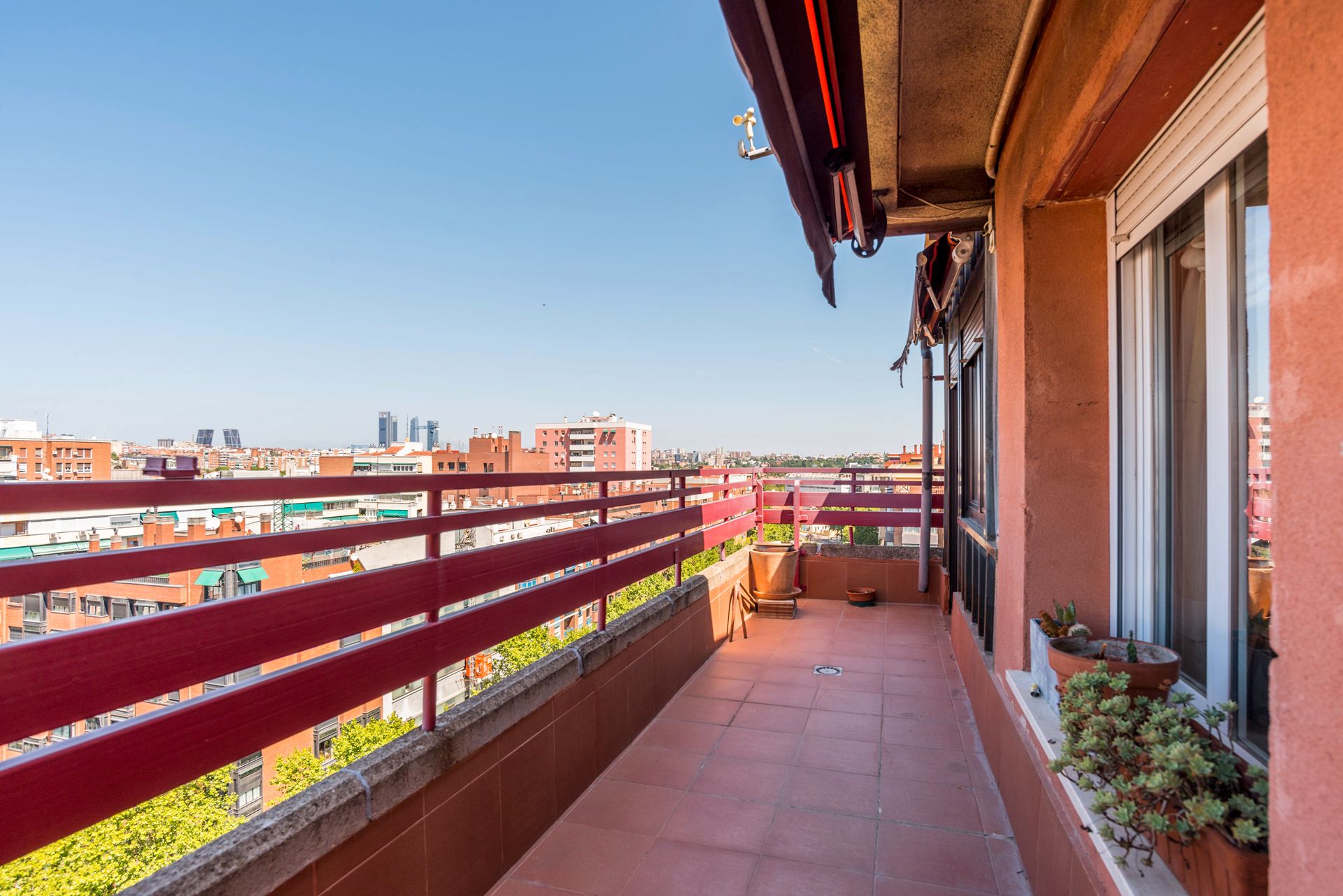 Terrace of Flat for sale in  Madrid Capital  with Air Conditioner, Heating and Terrace