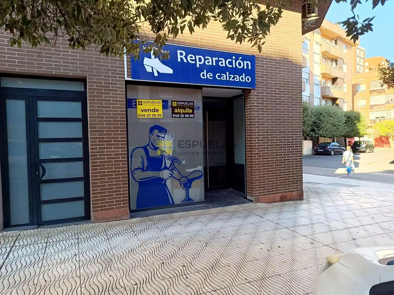 Locale commerciale in affitto a Calle Pablo Neruda 10, imagen 2