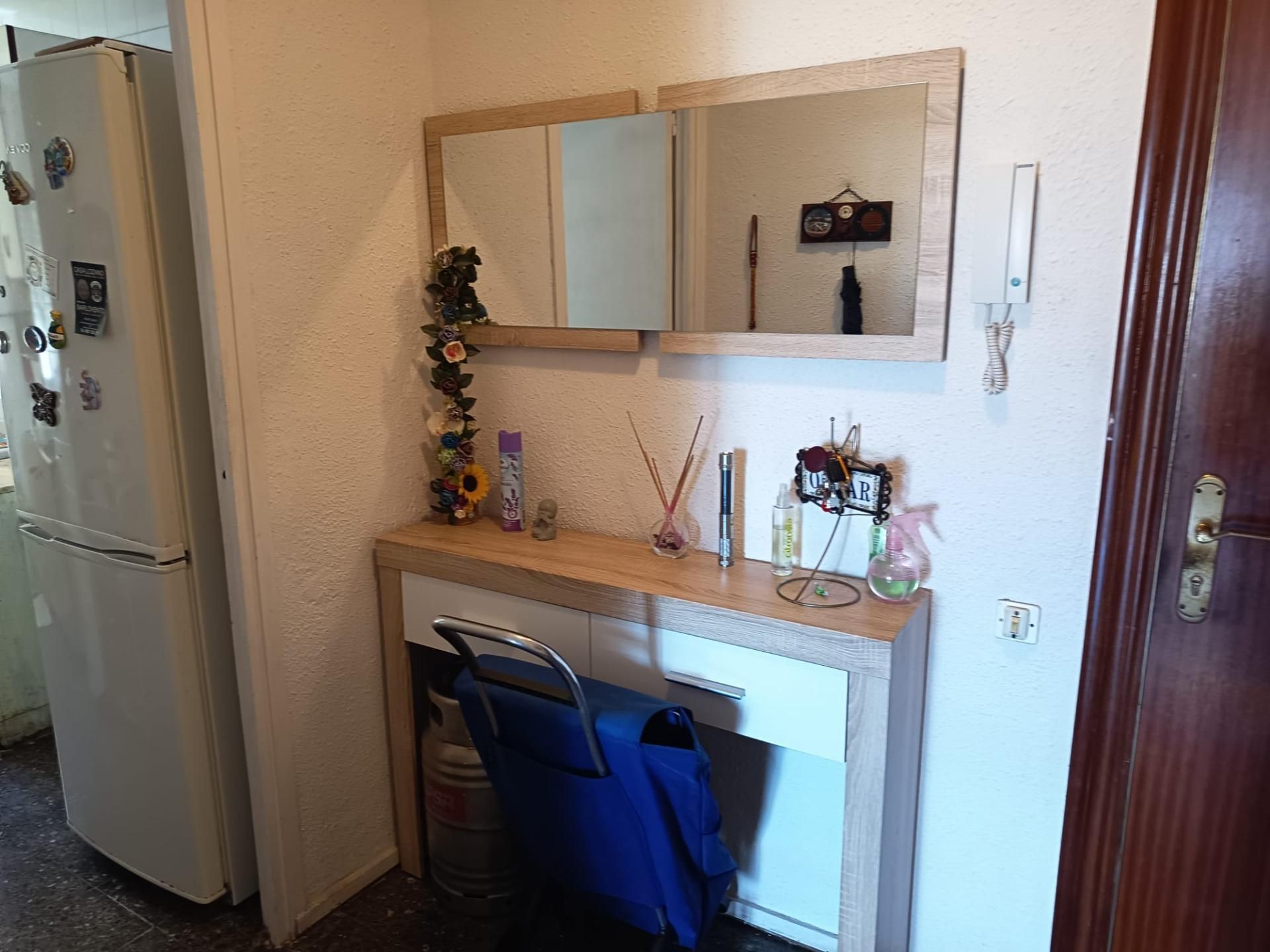 Dormitori de Pis en venda en Alicante / Alacant amb Jardí privat, Terrassa i Balcó