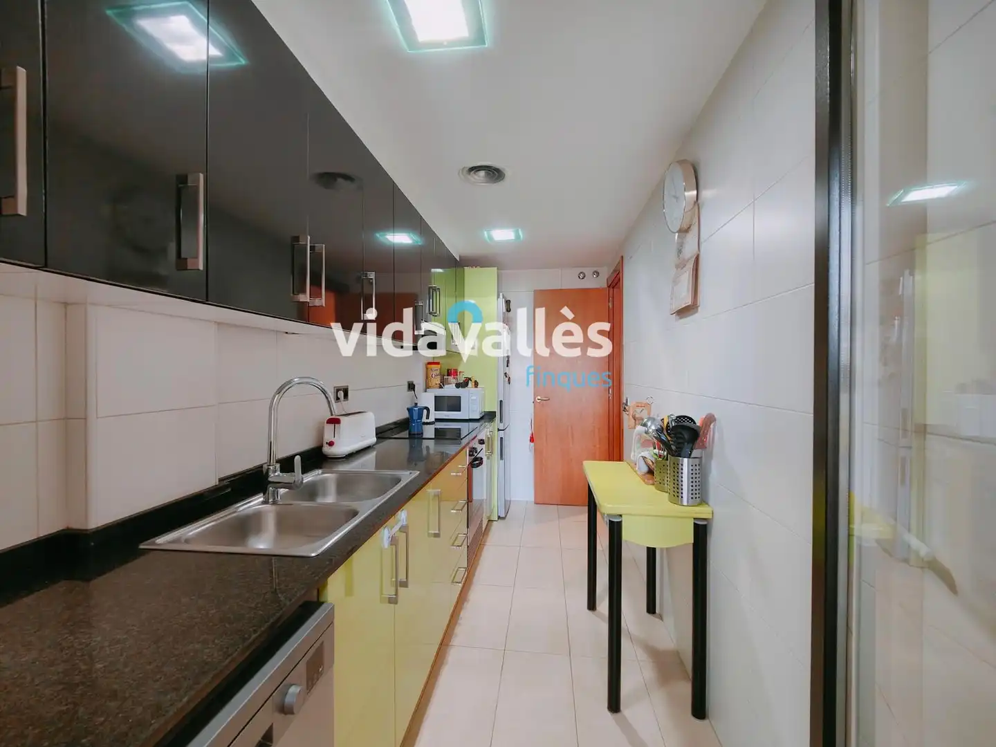Cocina de Piso en venta en Riells i Viabrea con Aire acondicionado, Calefacción y Horno