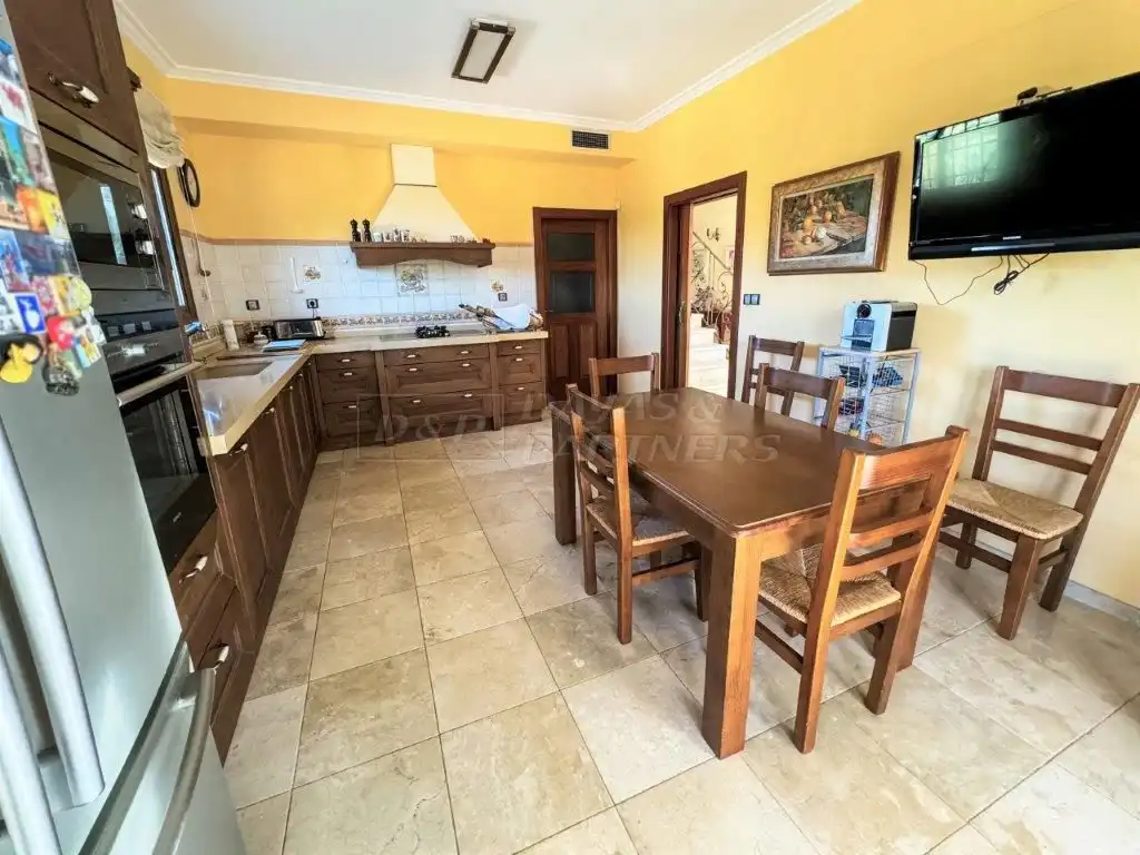 Cuina de Casa o xalet en venda en Orihuela amb Aire condicionat, Jardí privat i Traster