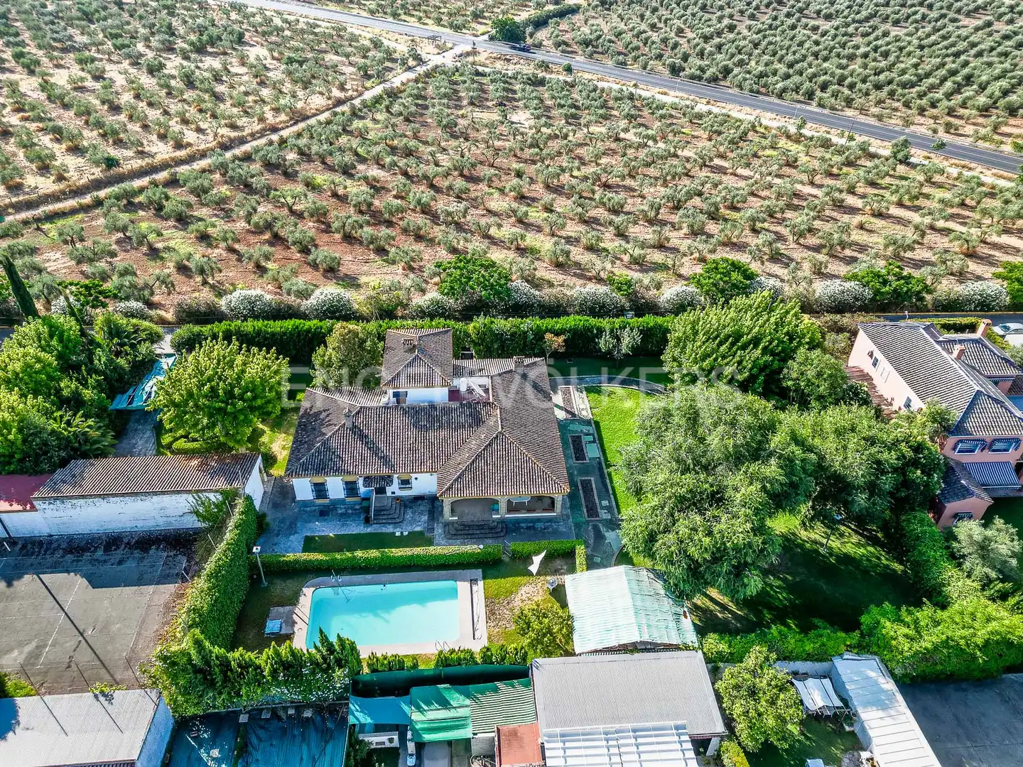 Haus mit Pool zum Verkauf in Valencina de la Concepción, imagen 6
