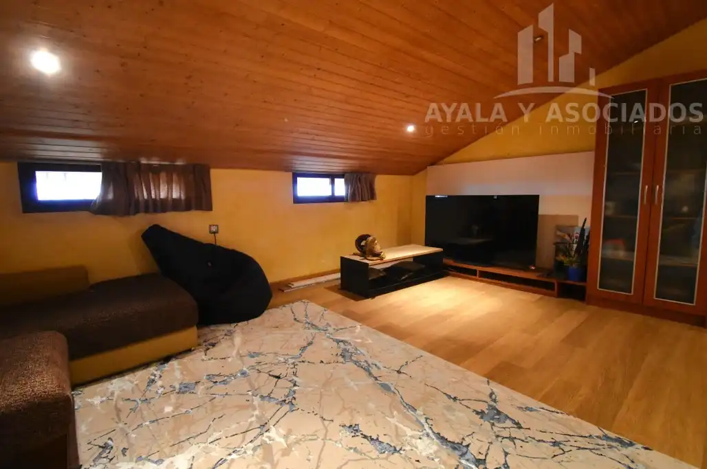 Sala d'estar de Casa o xalet en venda en Torre-Pacheco amb Aire condicionat, Calefacció i Jardí privat