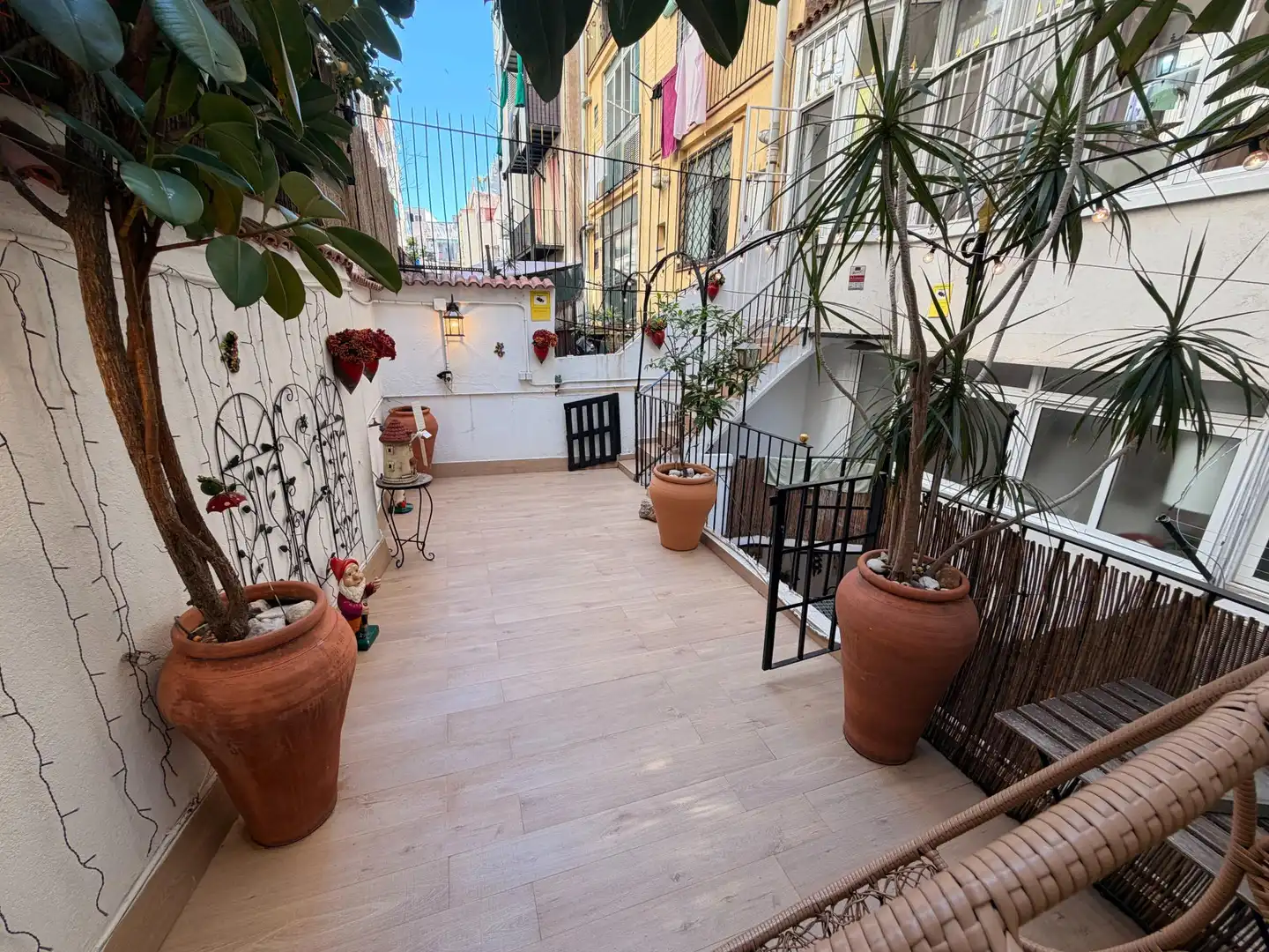 Terrasse von Maisonette zum Verkauf in Barcelona mit Klimaanlage, Terrasse und Balkon