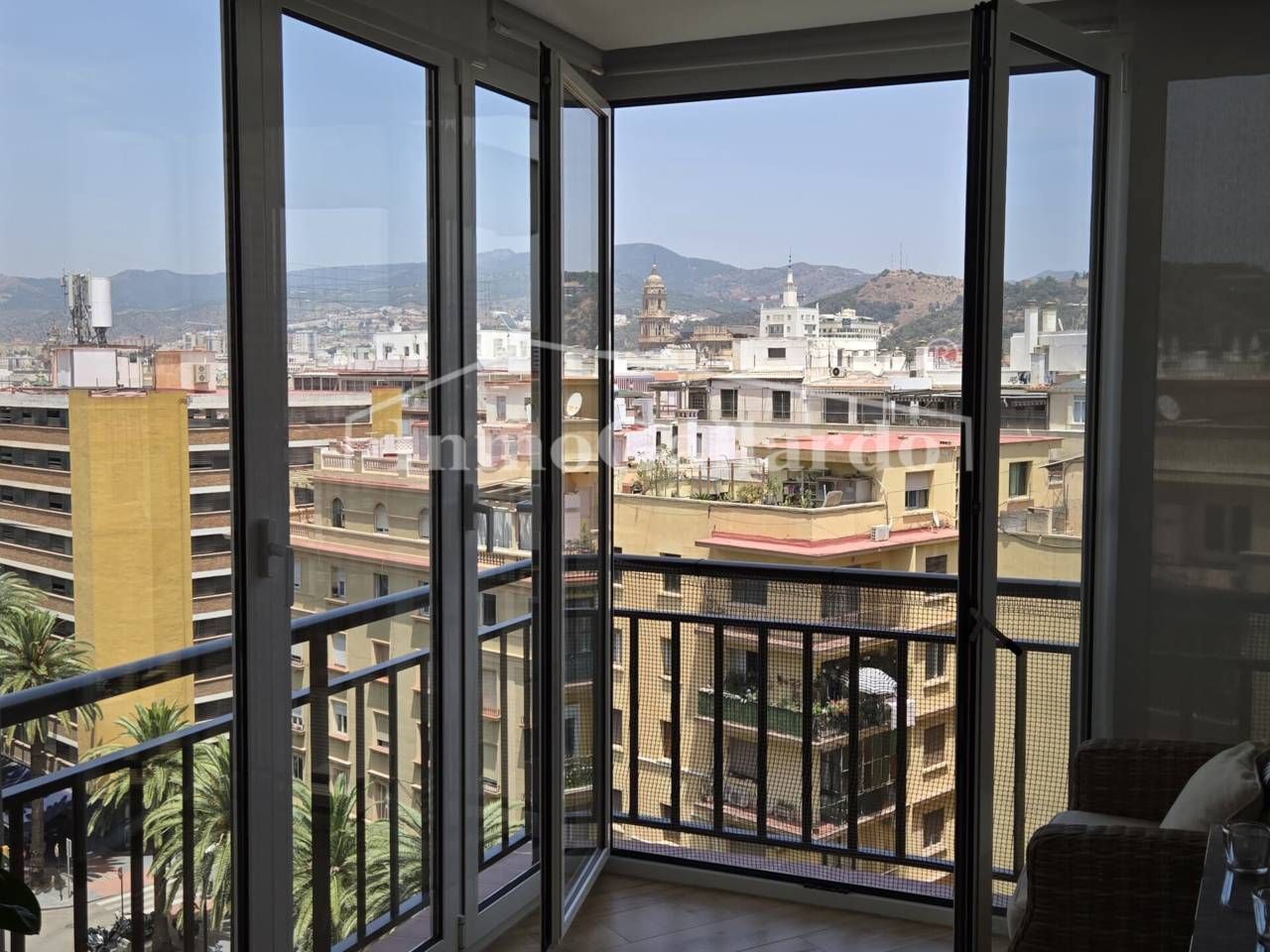 Vista exterior de Àtic en venda en Málaga Capital amb Aire condicionat