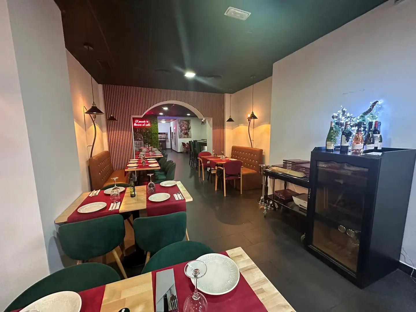 Business premises for transfer in Carrer de Santiago Rusiñol, imagen 2