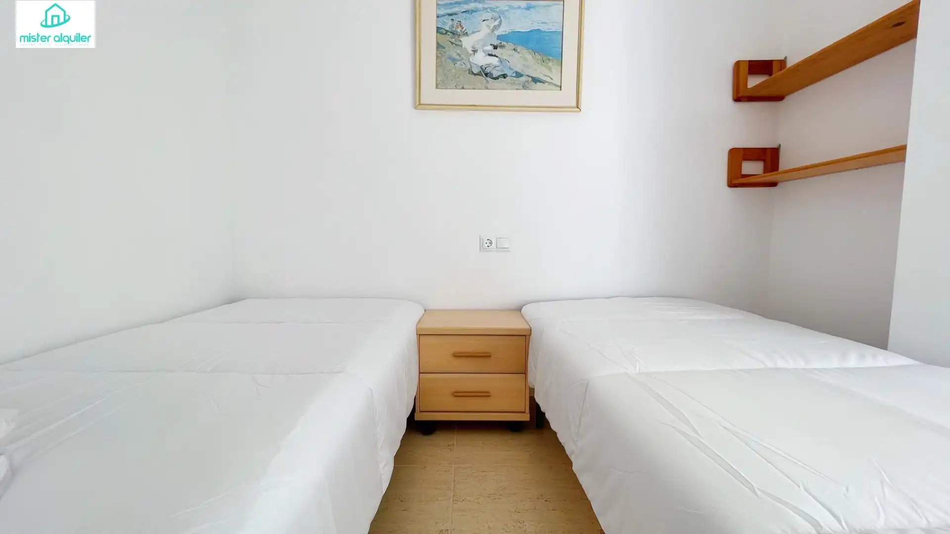 Dormitori de Apartament de lloguer en El Campello amb Aire condicionat, Calefacció i Terrassa
