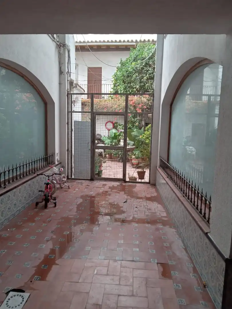 Business premises for sale in Casco Antiguo, imagen 2