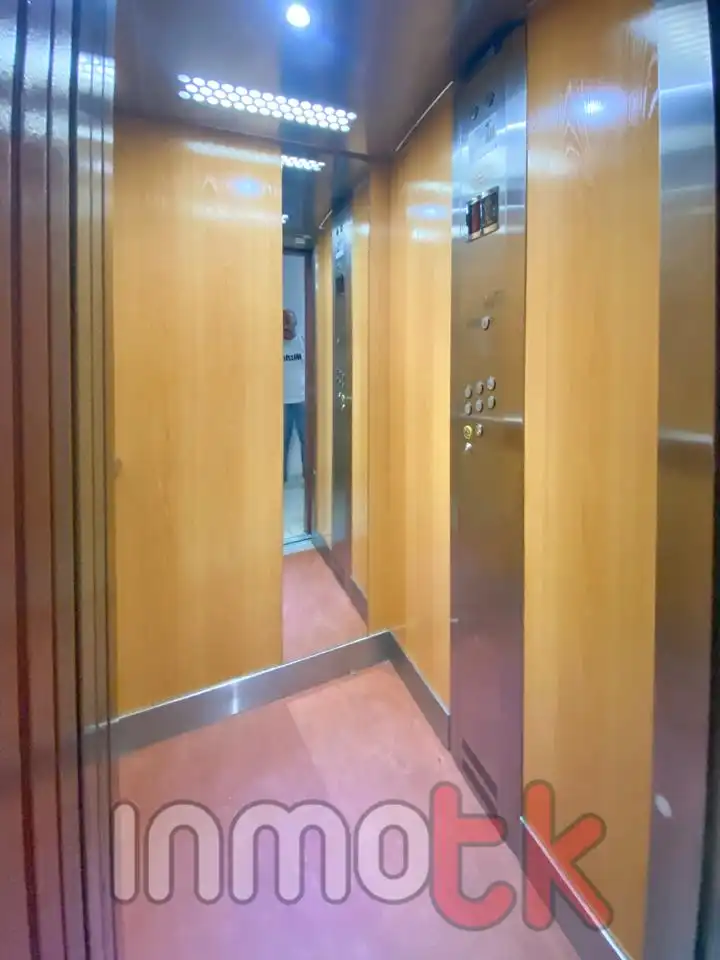 Piso con ascensor en venta en Rúa a Barrosa, imagen 33