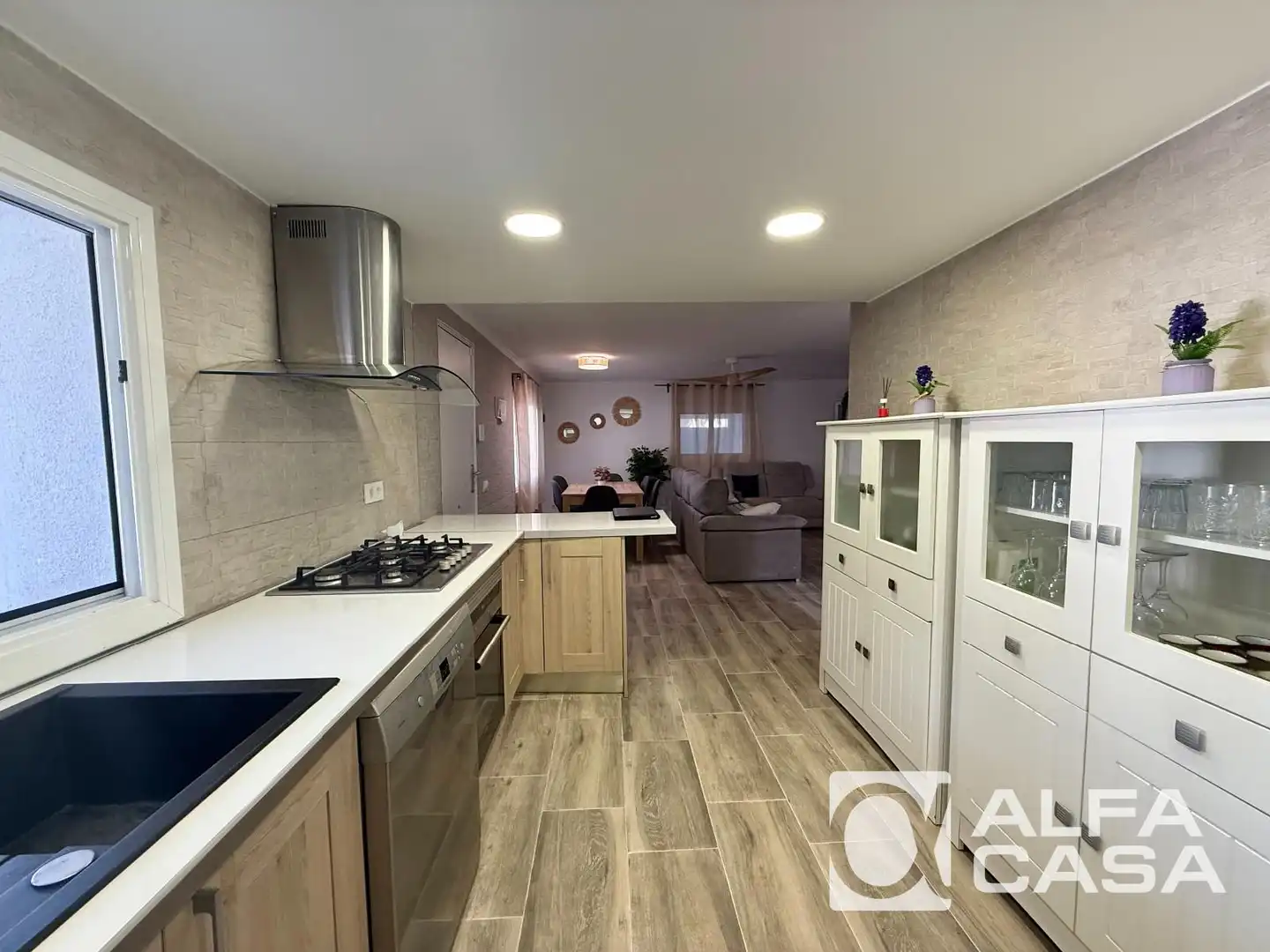 Cuina de Casa o xalet en venda en Lloret de Mar amb Calefacció, Terrassa i Traster