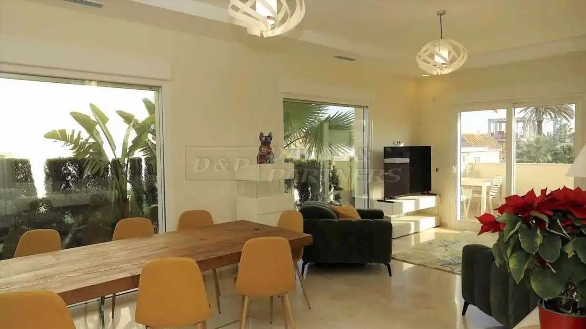 Detached house with terrace for sale in Orihuela Costa, imagen 3