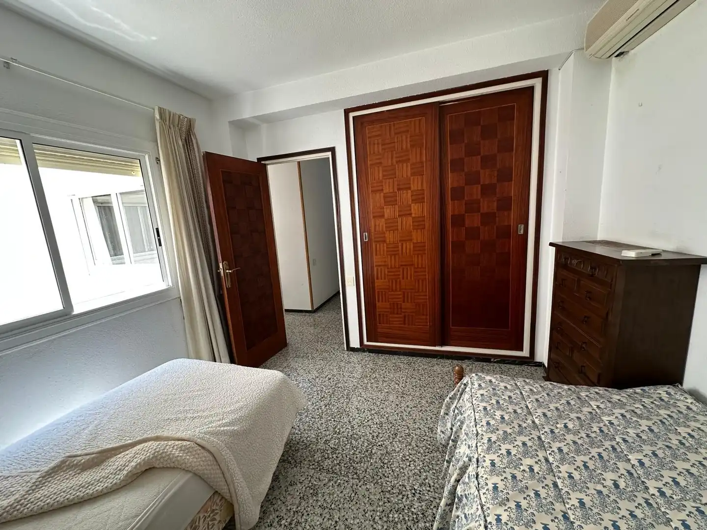 Bedroom of Flat for sale in Alicante / Alacant