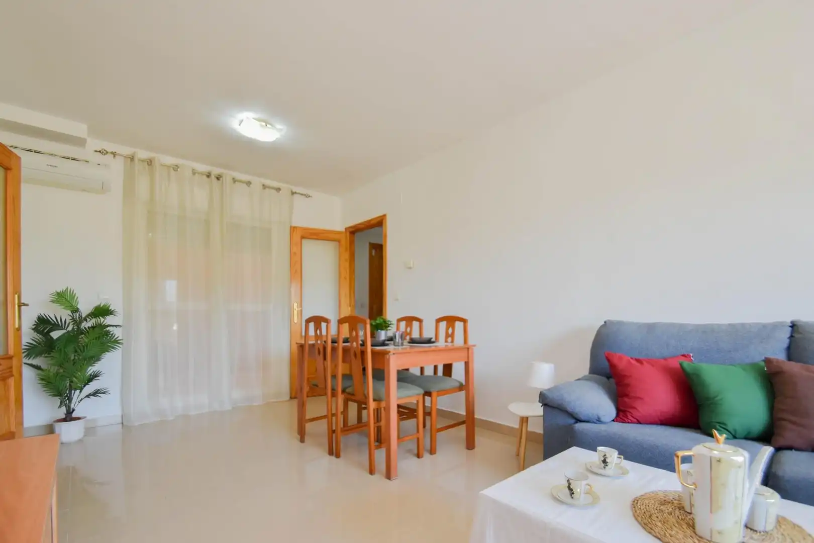 Sala de estar de Piso en venta en Atarfe con Aire acondicionado, Calefacción y Trastero