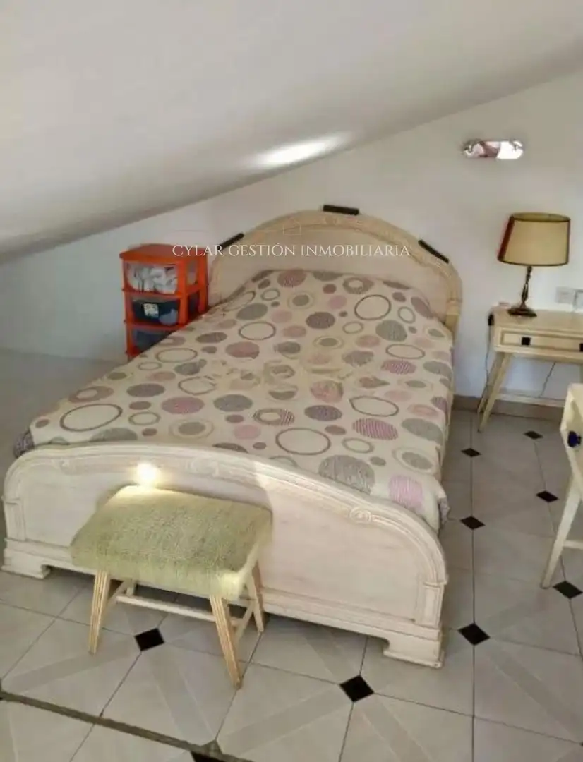 Dormitori de Àtic en venda en Centro
