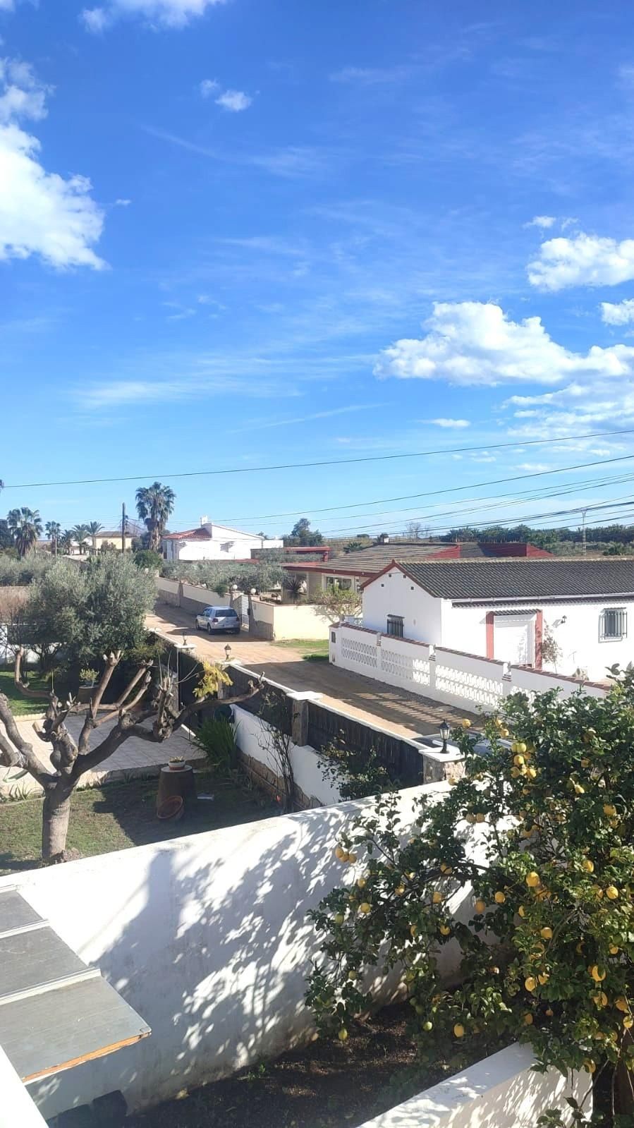 Vista exterior de Casa o xalet en venda en Cabanes amb Jardí privat, Terrassa i Balcó