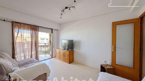 Foto 2 de Piso en venta en Calle Novelda, Playa Tamarit - Playa Lissa, Santa Pola