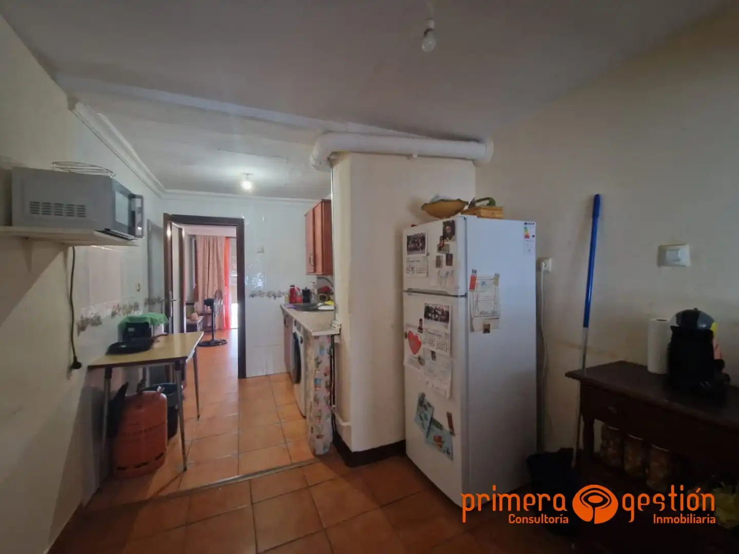 Kitchen of Flat for sale in Lora del Río  with Air Conditioner and Heating