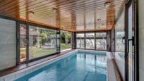 Swimming pool of House or chalet for sale in Montornès del Vallès  with Air Conditioner, Heating and Private garden
