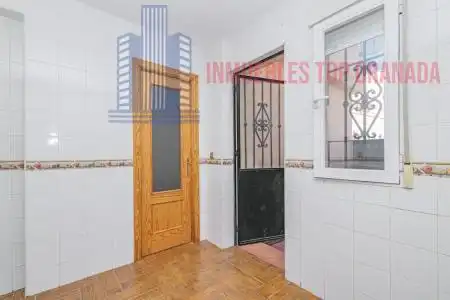 Casa o xalet en venda a LOGROÑO, La Zubia Ciudad