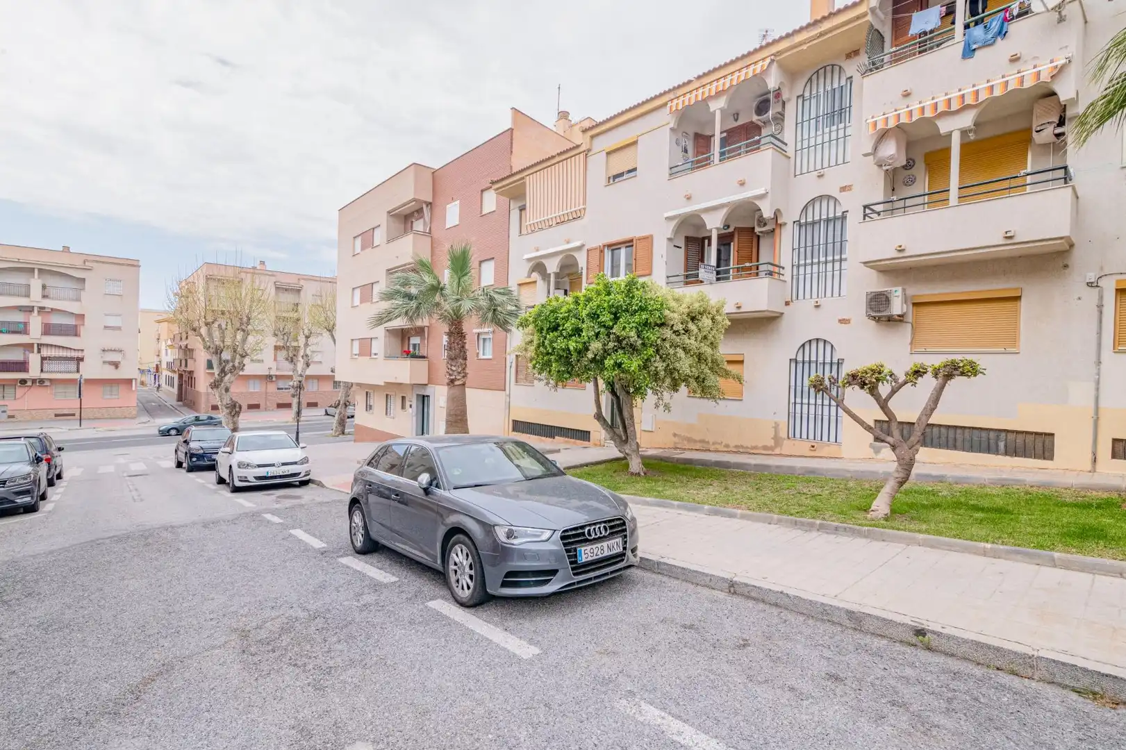 Außenansicht von Garage zum Verkauf in Torrenueva Costa