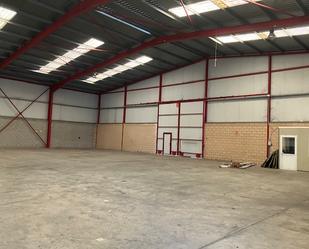 Industrial buildings to rent in Fraga