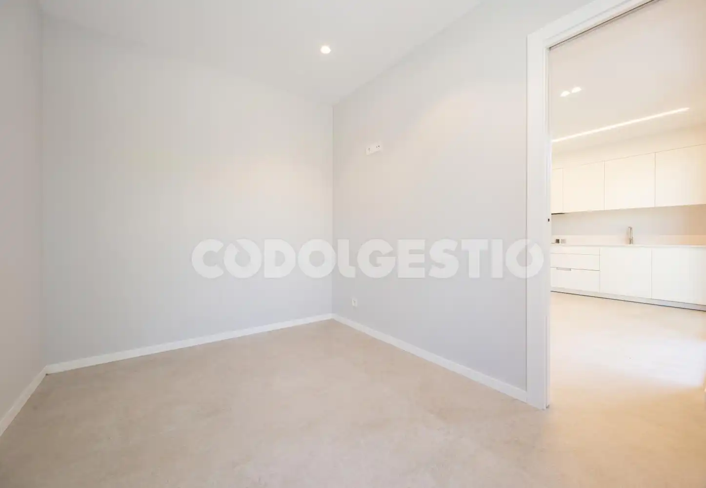 Flat for sale in Vic  with Terrace
