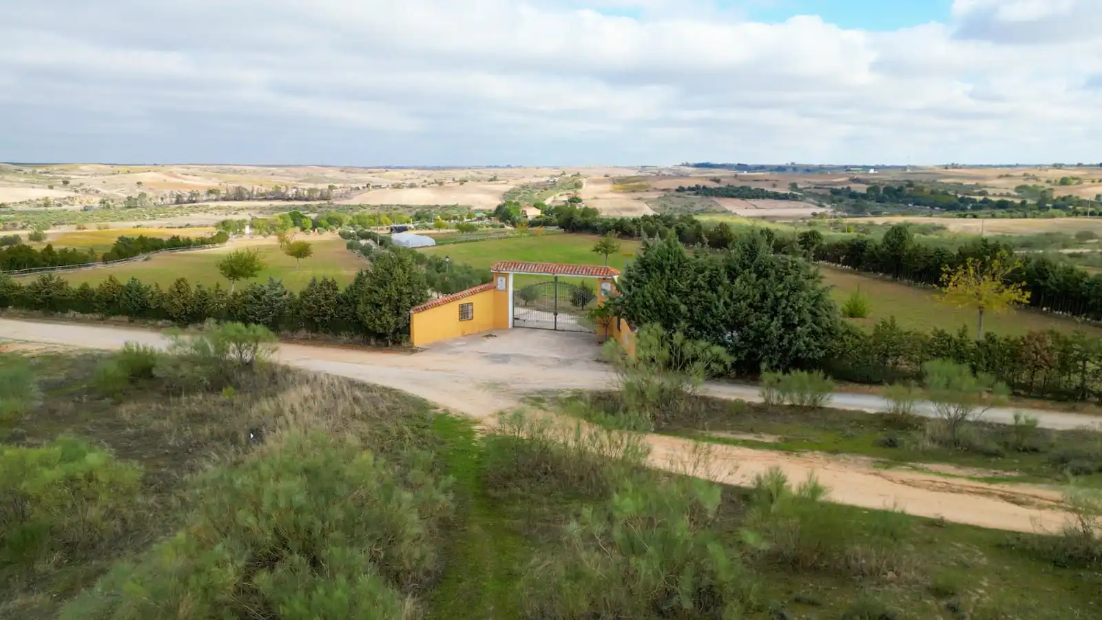 Grundstücke zum Verkauf in Olivares, Batres
