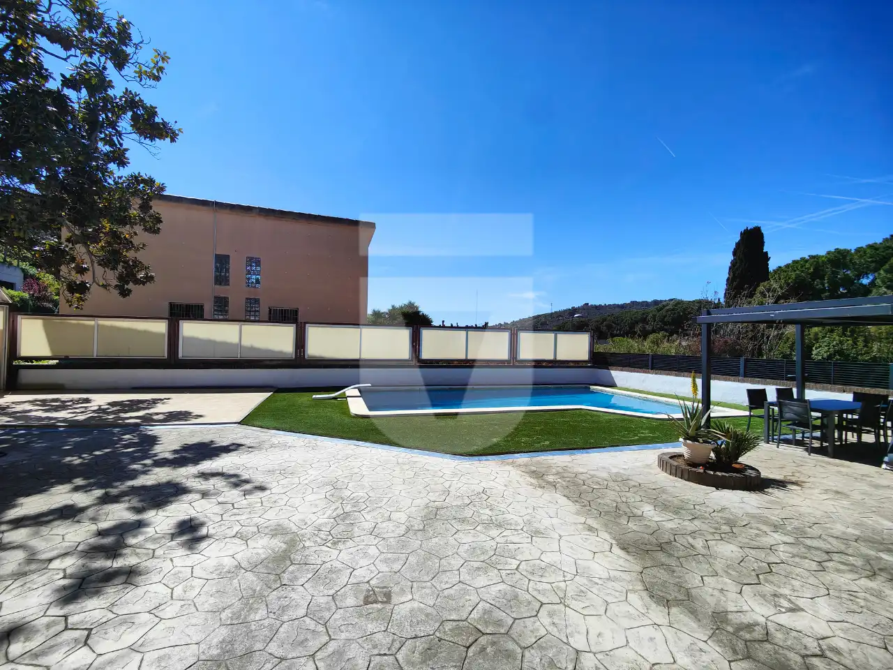 Piscina de Casa o chalet en venta en Tiana con Aire acondicionado, Calefacción y Jardín privado