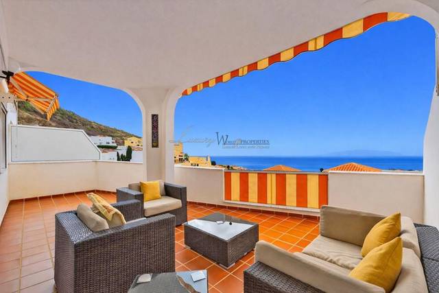 Casa adosada en Venta en Asturias en Torviscas Centro y Alto