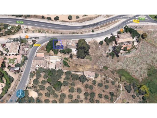 Casa-chalet en Venta en N/A en Los Cigarrales-La Bastida