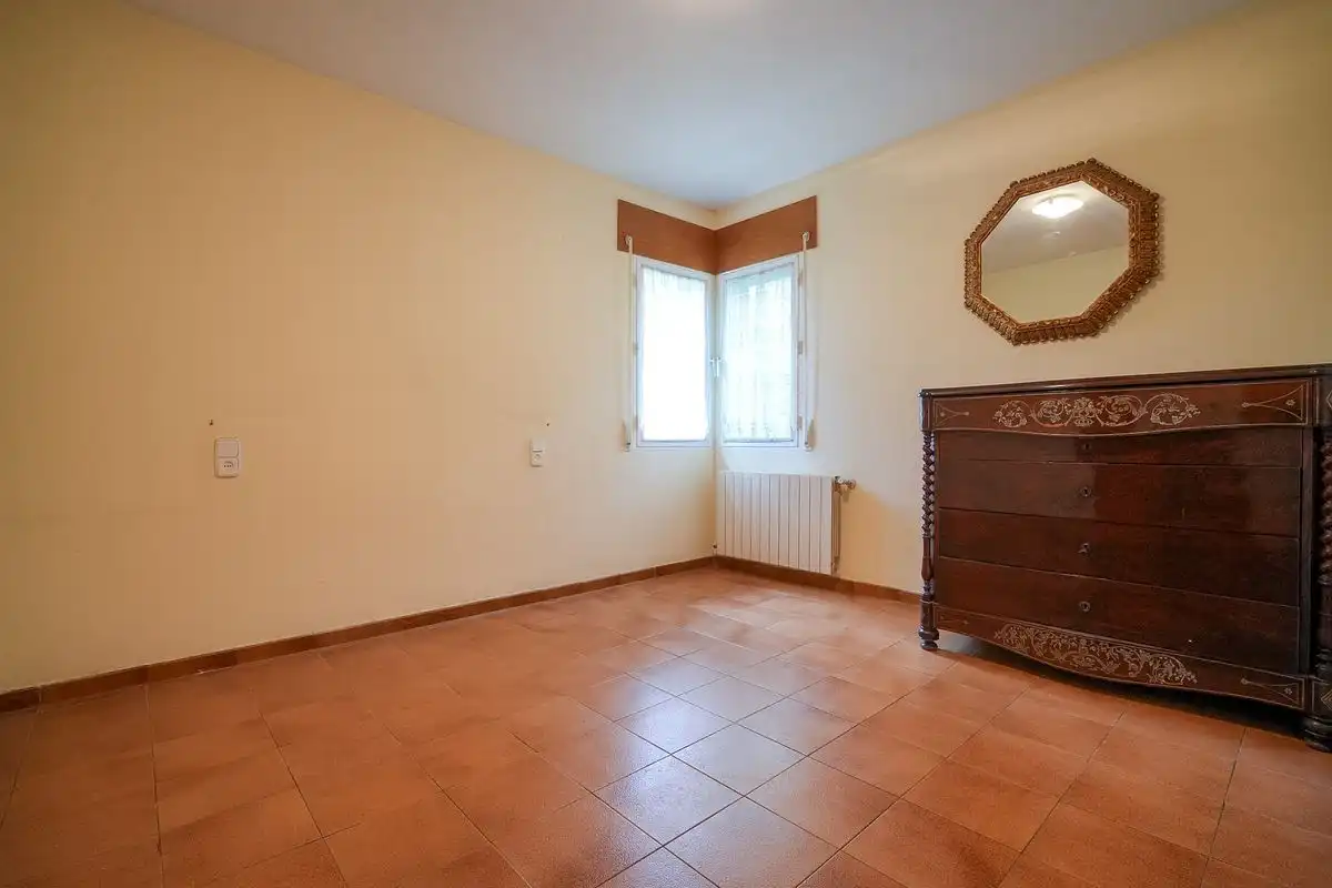 Dormitori de Casa o xalet en venda en Abantos - Carmelitas