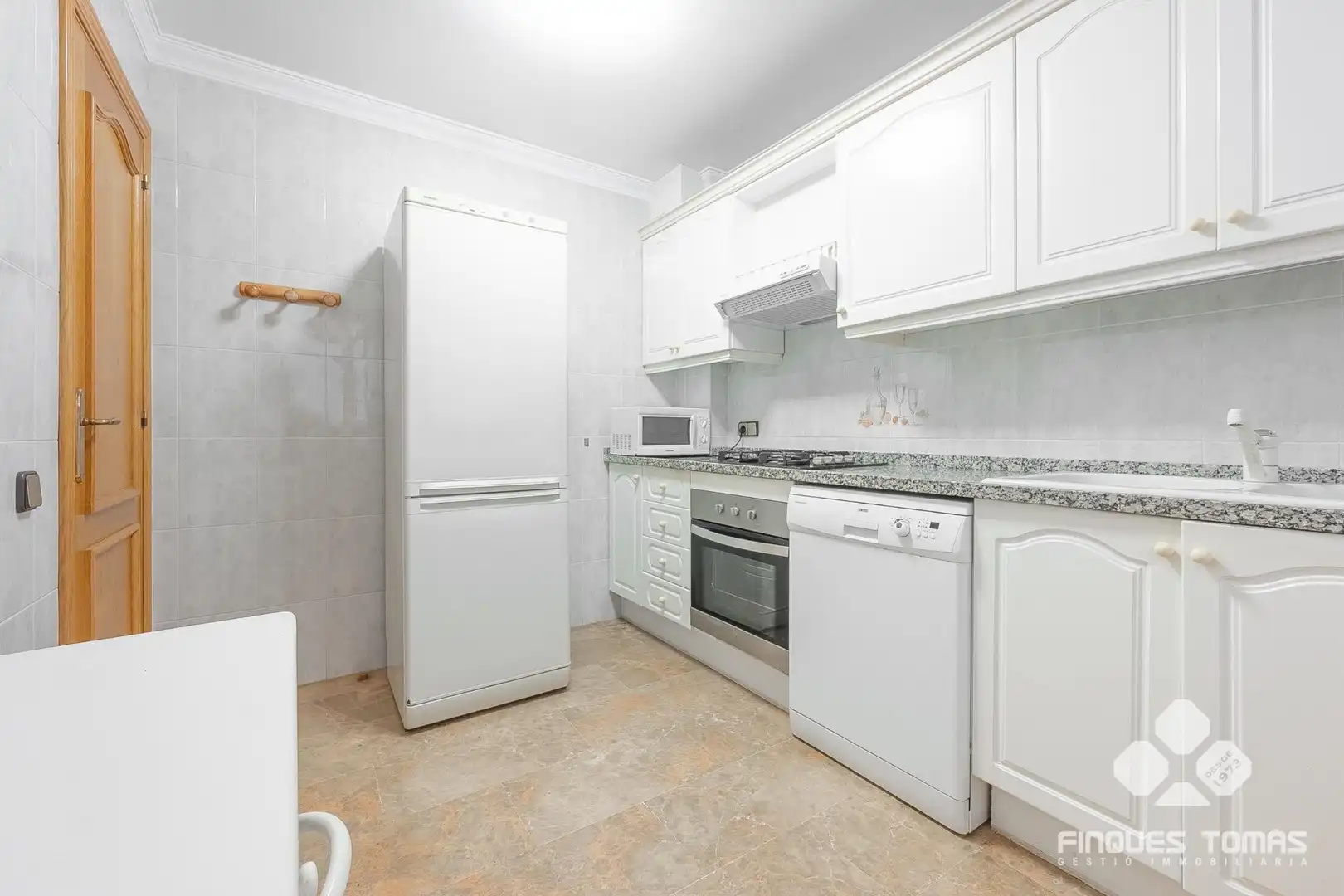 Cuina de Planta baixa en venda en Calafell amb Terrassa, Traster i Moblat
