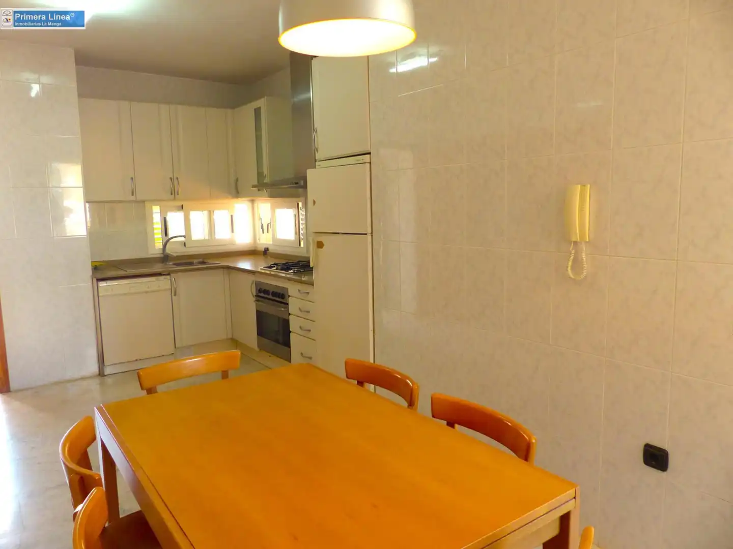 Cocina de Casa o chalet en venta en La Manga del Mar Menor con Jardín privado, Terraza y Trastero