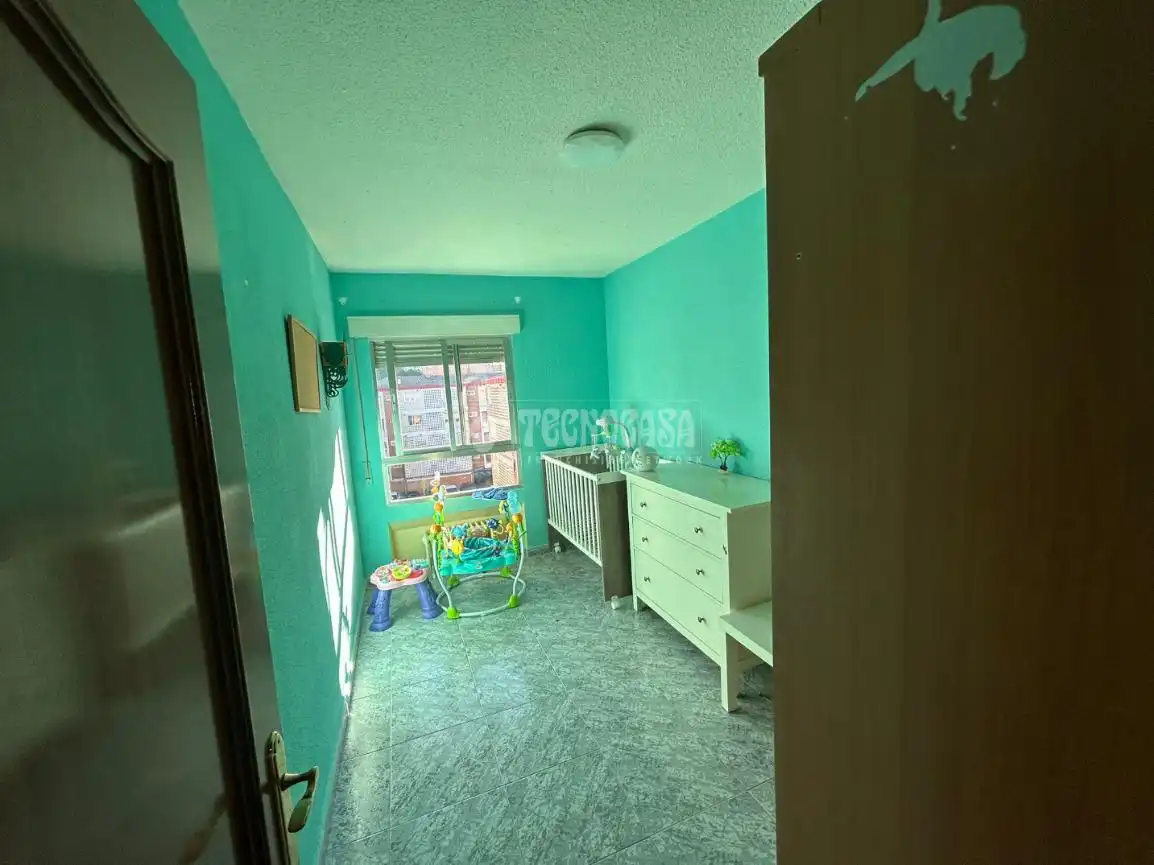 Habitación de Piso en venta en Alcalá de Henares con Amueblado